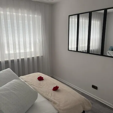 Guest house Appartementshaus Vlora 1 Einheit 2